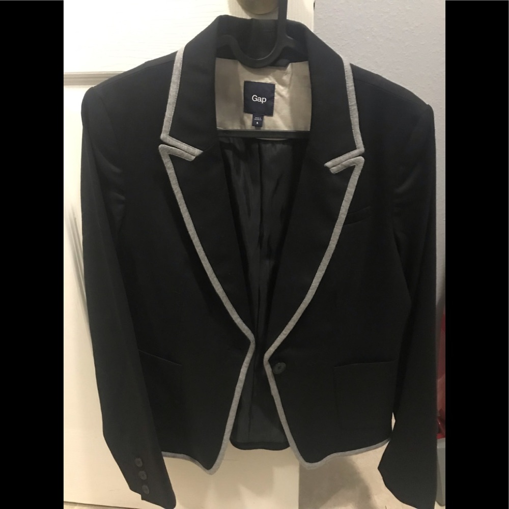 Gap blazer